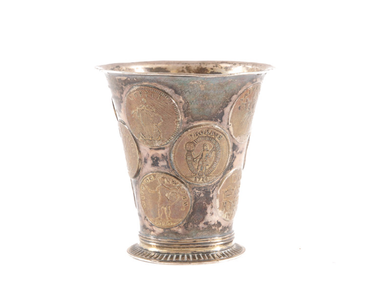 Bägare med nödmynt, silver, 1700-talets första hälft_12848a_8dc2e3db5b6a3dd_lg.jpeg