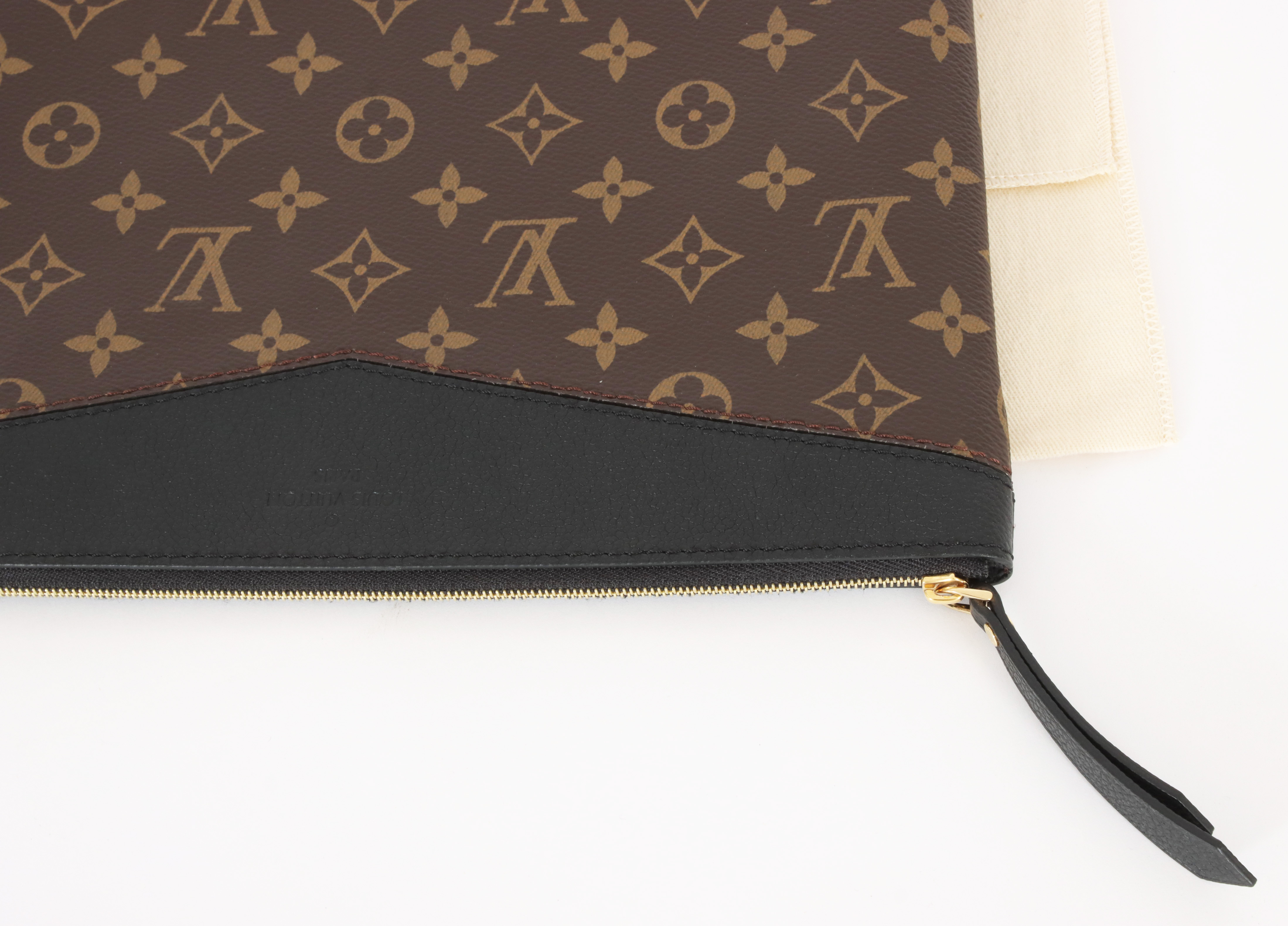 Preloved Louis Vuitton Monogram Leather Daily Pouch TN1138 110723 –  KimmieBBags LLC
